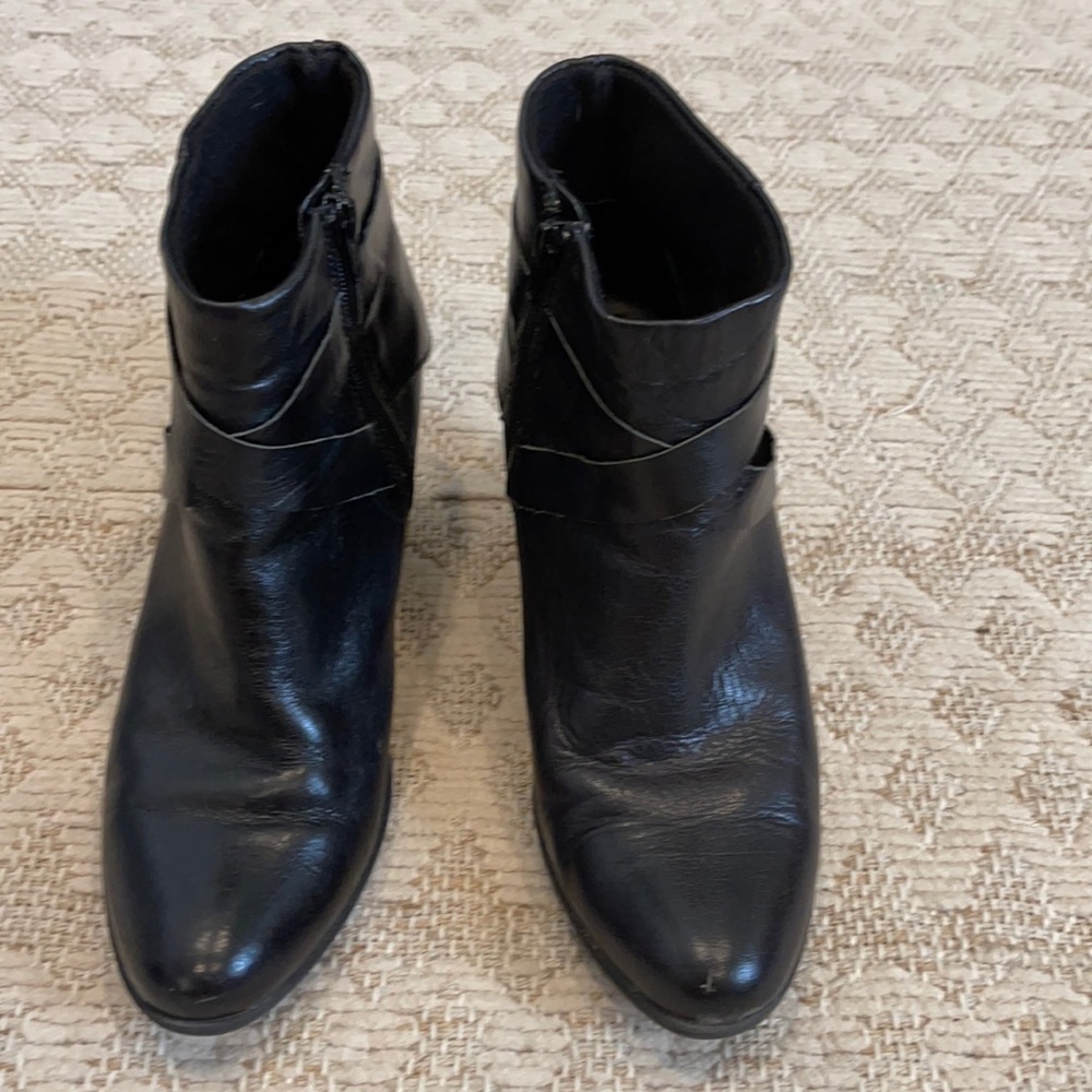 Women’s Black Ankle Boots - Classic Zip Closure